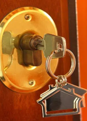 Lock Locksmith Tech Acton, MA 978-224-7001 - residential-locksmith-store
